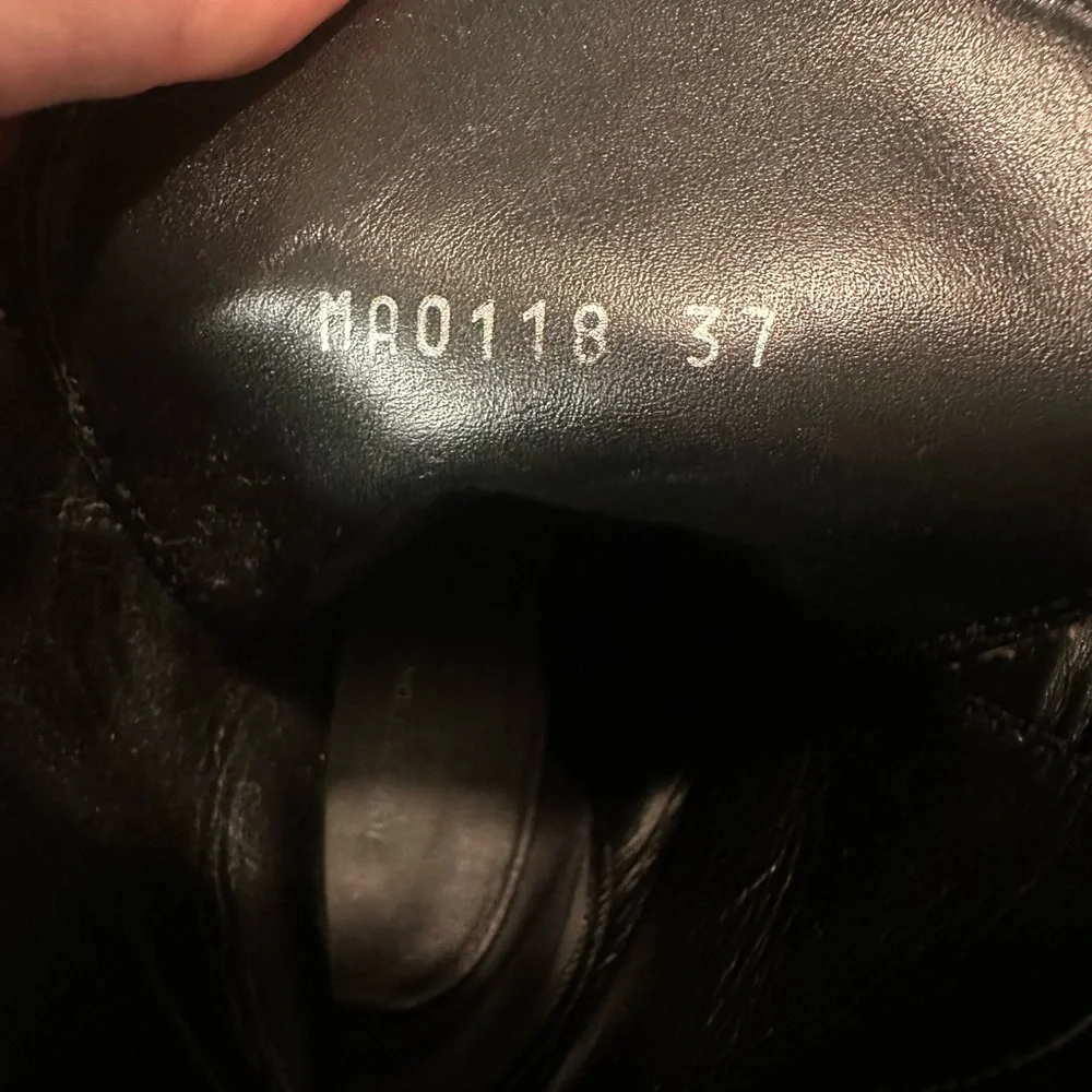 Louis Vuitton Black Suede and Monogram Lace-Up Platform Desert Laureate Boots - Picture 9 of 9